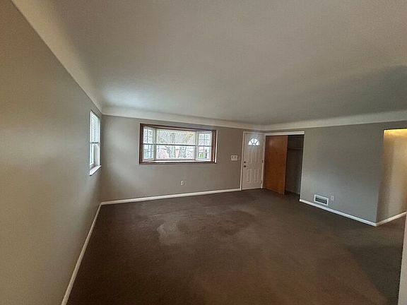 5th image of 5150 Chantilly Dr