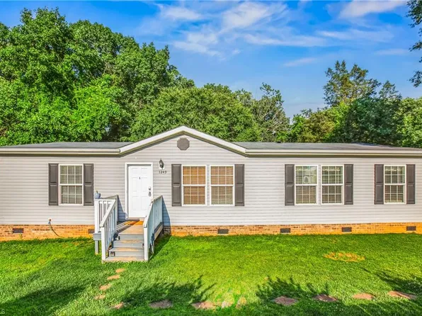 1249 Lewisville Vienna Rd, Lewisville, NC 27023