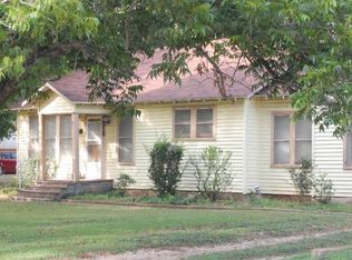 220 N Goddard St, Mart, TX 76664