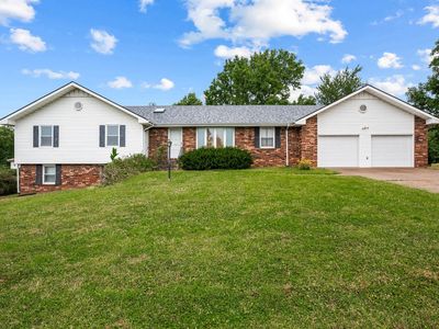 3751 N Monarch Avenue, Springfield, MO, 65803