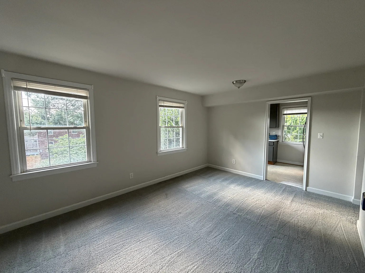 1 bed, 675 sqft, $1,900 — Photo 2