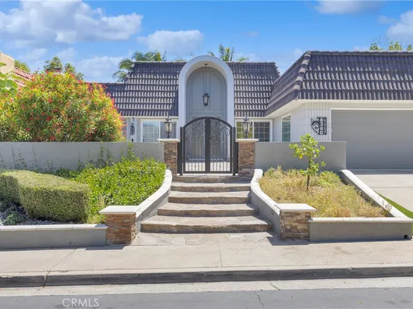 6380 E Bixby Hill Rd, Long Beach, CA 90815