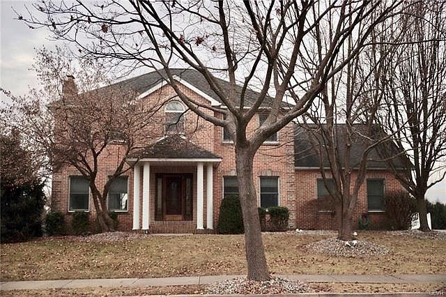 1st image of 28 Clairmont Ave