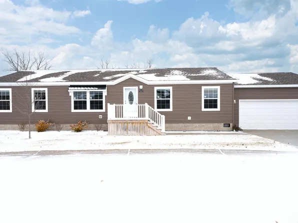 2775 Naples Ct, Lapeer, MI 48446