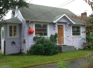 2835 NW 72nd St, Seattle, WA 98117