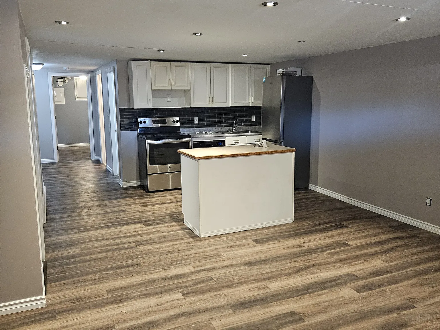 404 Saint John Street — Photo 4