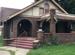 1006 W 2nd St, Ottumwa, IA 52501