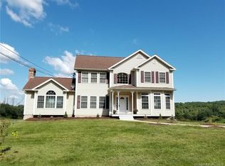 340 Falls Rd, Bethany, CT 06524