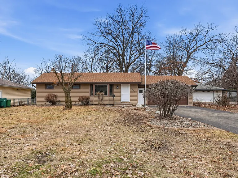8954 York Rd — Photo 29
