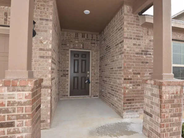 132 Bright Star Ln, Georgetown, TX 78628