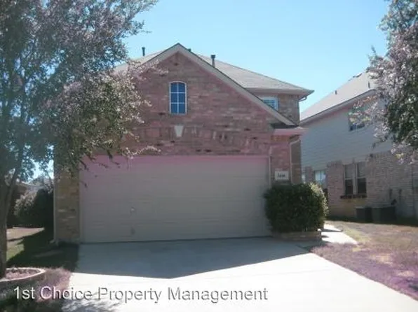 5404 Pecan Creek Cir, Fort Worth, TX 76244