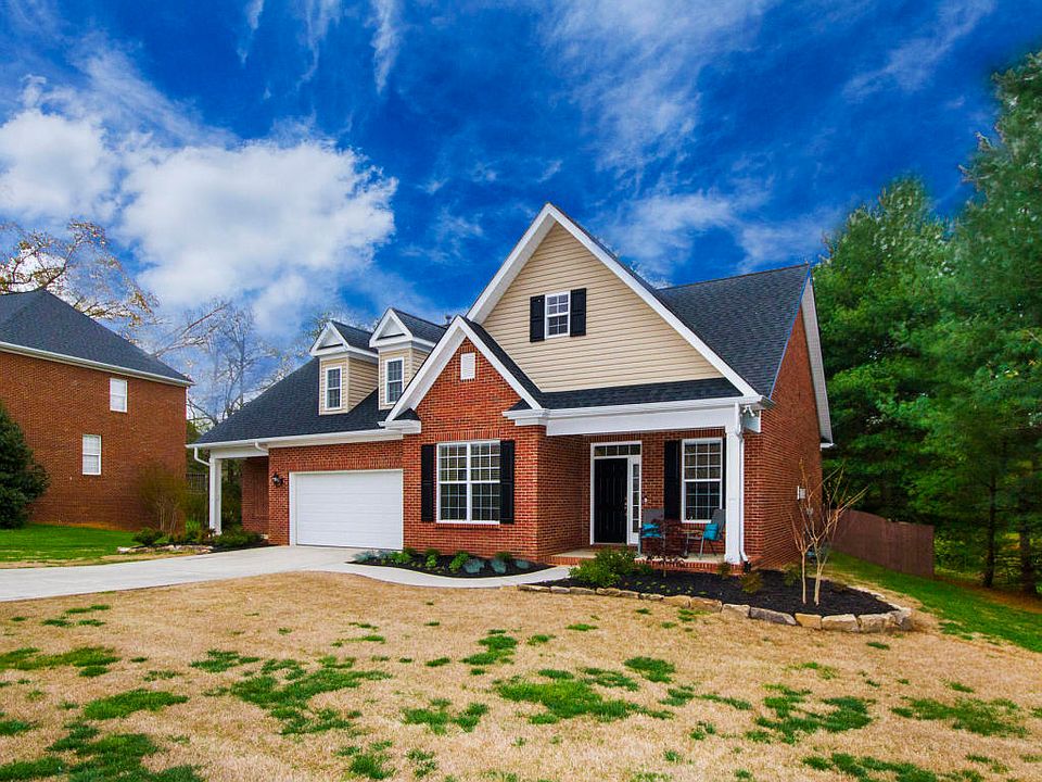 1st image of 336 Rockwell Farm Ln