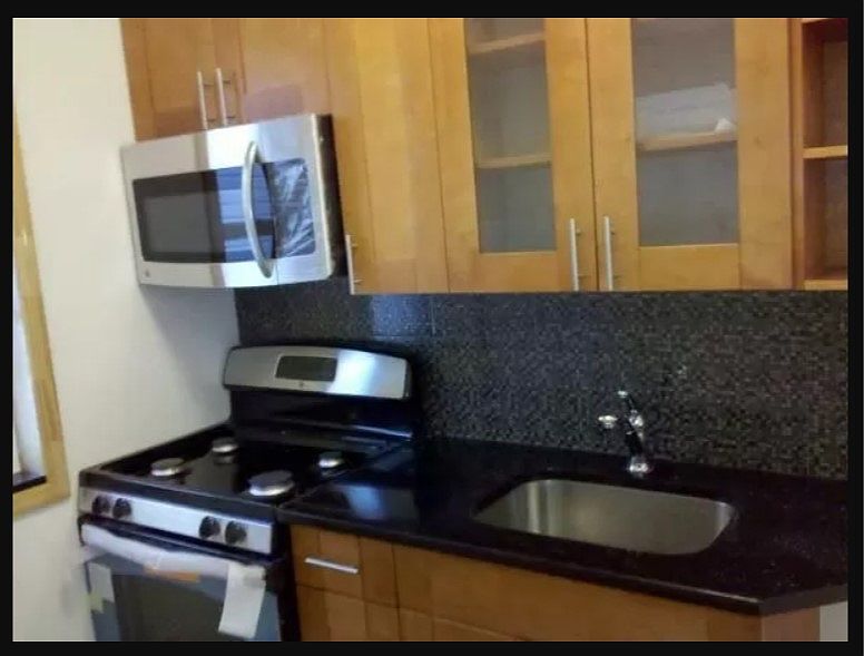 1st image of 1607 Benson Ave #2R