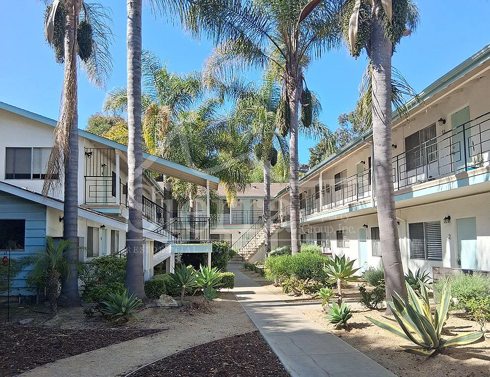 Unit 13 — Photo 1