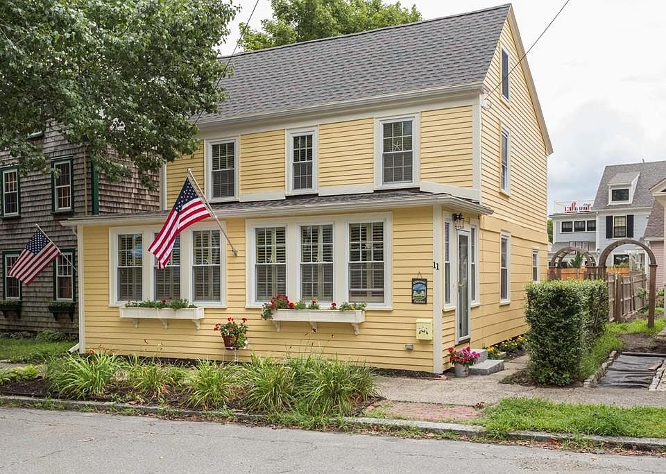 1st image of 11 Bromfield St