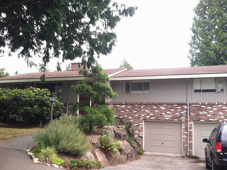 1st image of 10718 23rd Ave NE