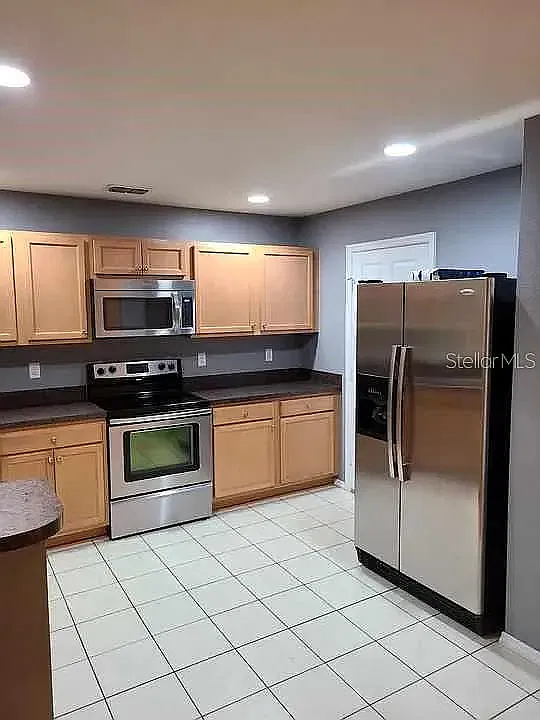 2 bed, 1386 sqft, $1,700 — Photo 2