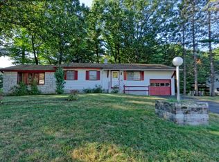 37 Whippletree Rd, Ballston Spa, NY 12020