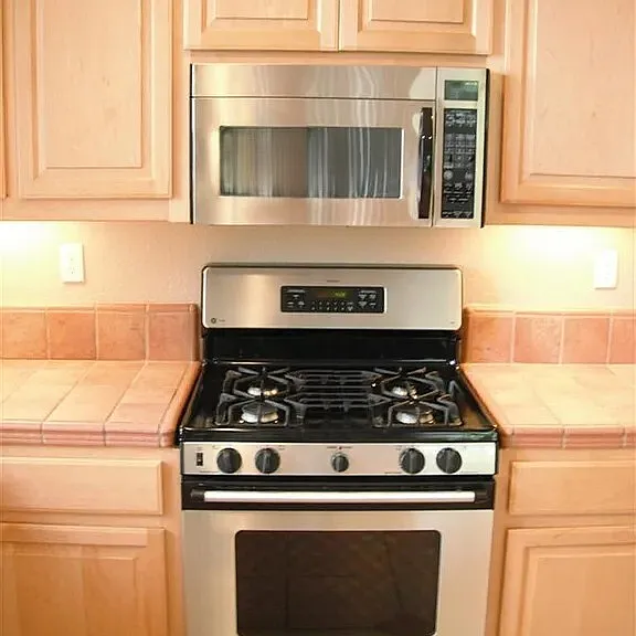 10101 E Taron Dr — Photo 3