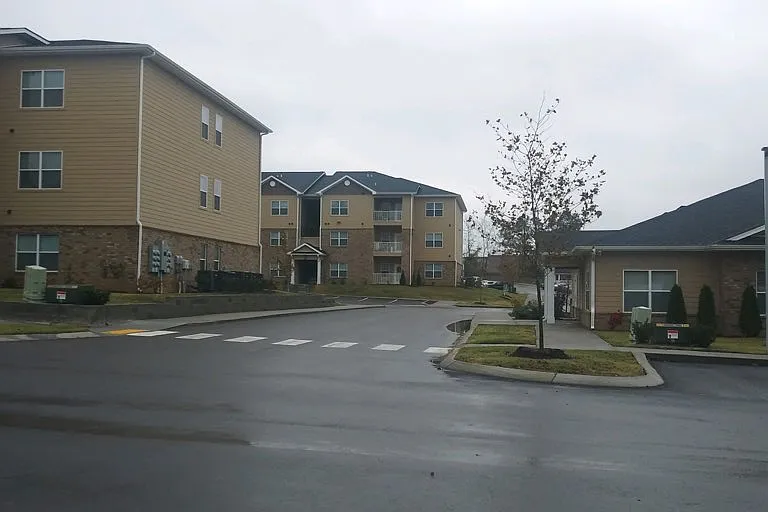 Chaney Ridge Apartments — Photo 6