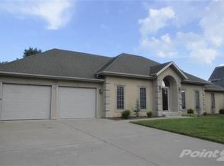 1708 N Gregory Dr, Nixa, MO 65714