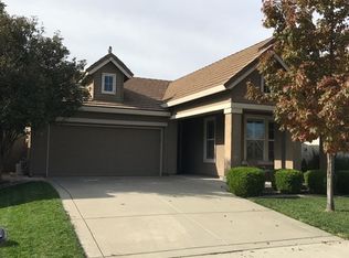 1695 Vosspark Way, Sacramento, CA
