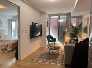 295 Adelaide St W #217, Toronto, ON M5V 0L4
