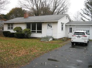 44 West St, Hatfield, MA 01038