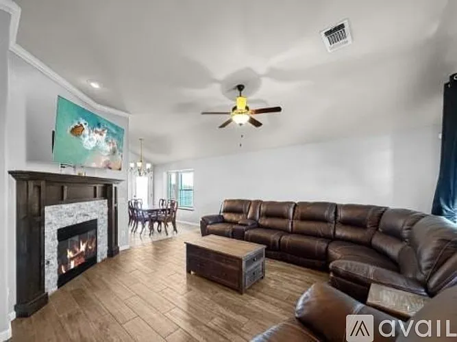 3902 Wiltshire Dr — Photo 10