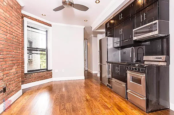 Rented by Century 21 Premier  | media 7