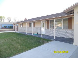 135 Aurora St, Hawthorne, NV 89415
