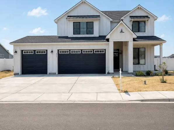 406 Ruby Ave, Grandview, WA 98930