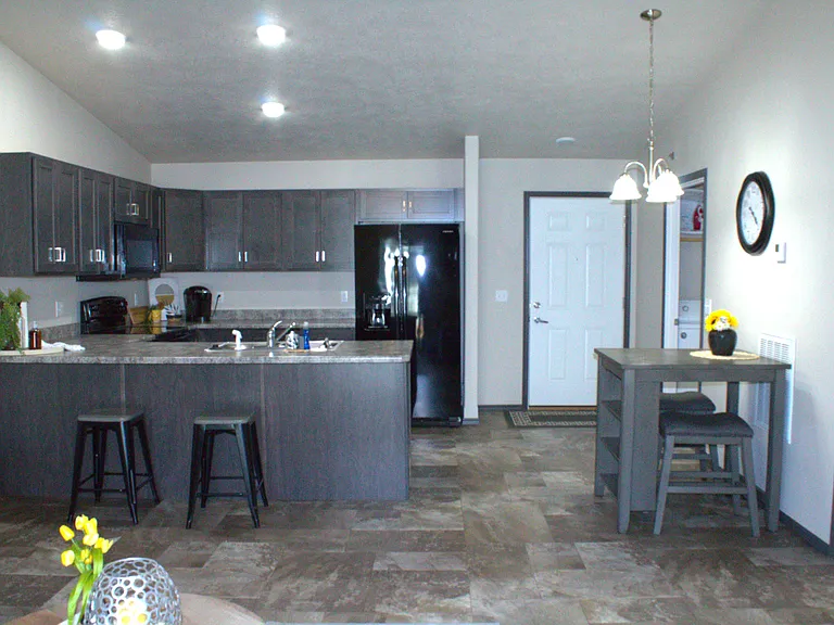 303 Tiger Way #202 — Photo 4