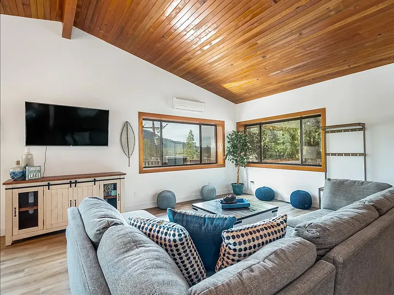 56406 Marina View Way — Photo 7