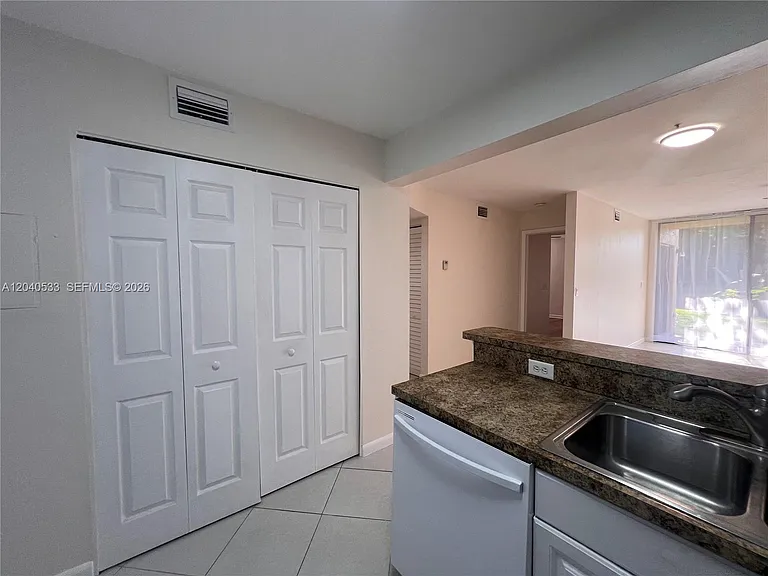 5661 Riverside Dr #101B7 — Photo 10