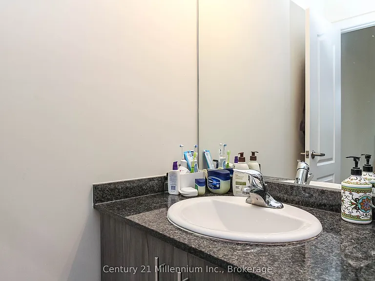 36 Farwell Ave — Photo 20