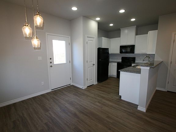 4th image of 103 Peruna Dr