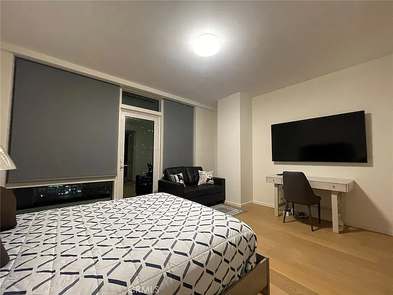 877 Francisco St #1123 — Photo 10