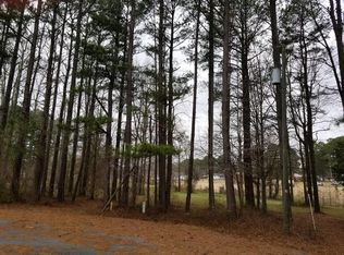 61 & 57F Hickory Cir, Roanoke Rapids, NC 27870