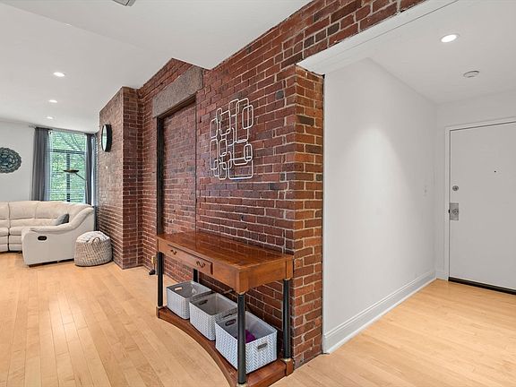3rd image of 142 Commercial St APT 304