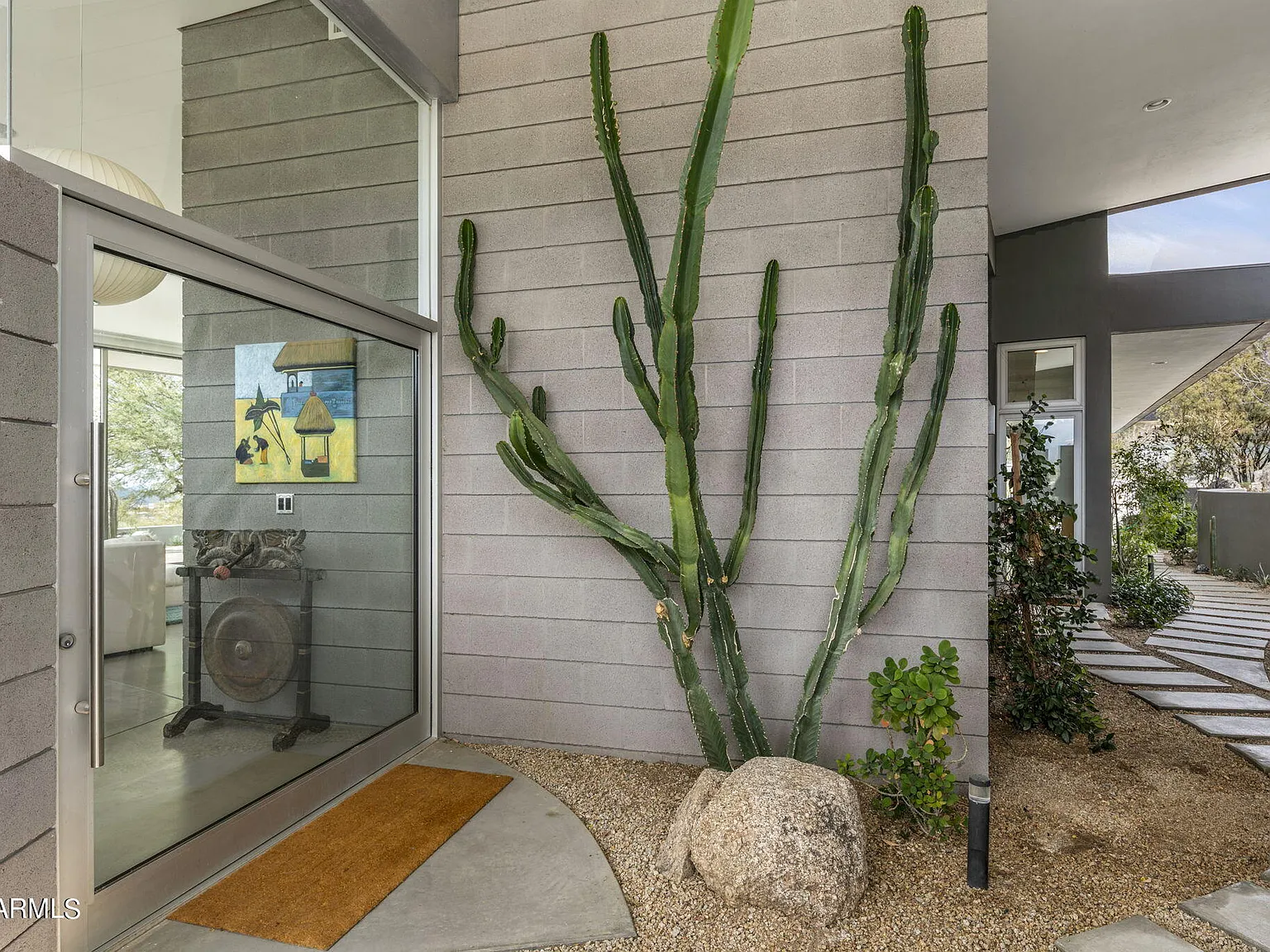 2 bed, 2.5 bath, 3540 sqft, $8,000 — Photo 3