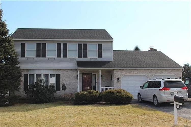 1st image of 4515 Stephanie Dr