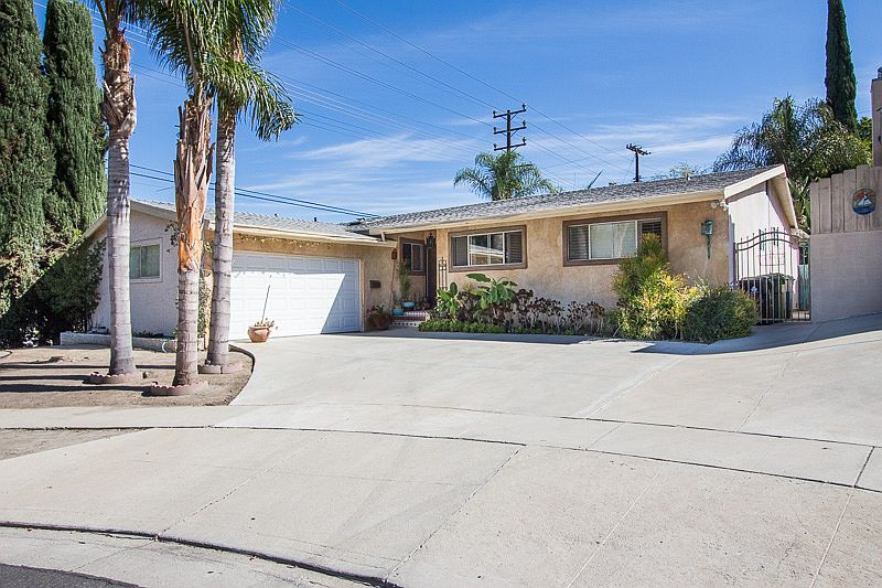 1st image of 5924 Glade Avenue