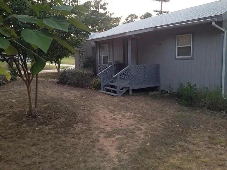 120 Pine Hill Loop #D — Photo 3