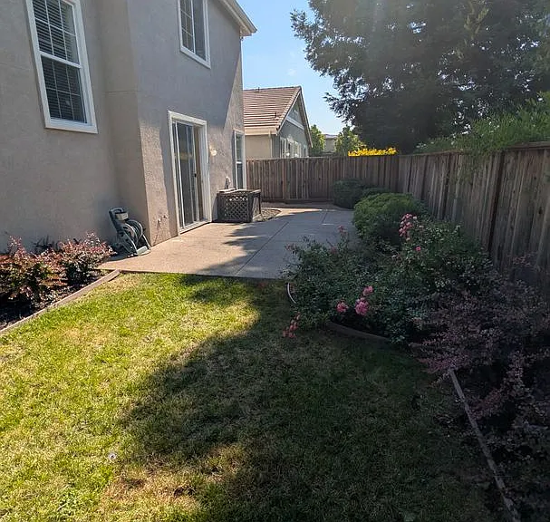 90 Plumeria Ct — Photo 35