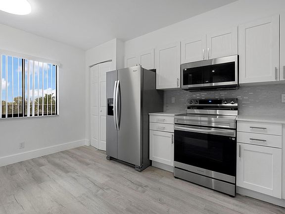 3rd image of 2200 S Cypress Bend Drive #402
