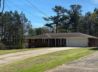 549 Jo Ann Ave, Austell, GA