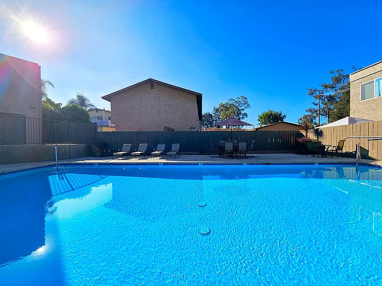 Sandalwood Apartments — Photo 50