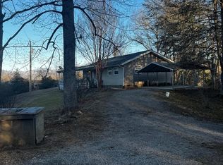 104 Turnip Trl, Whittier, NC 28789