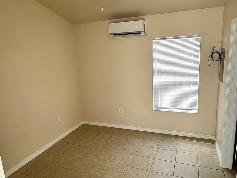 2727 Frontage Rd #37 — Photo 8